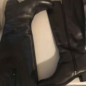 Crown Vintage leather boots